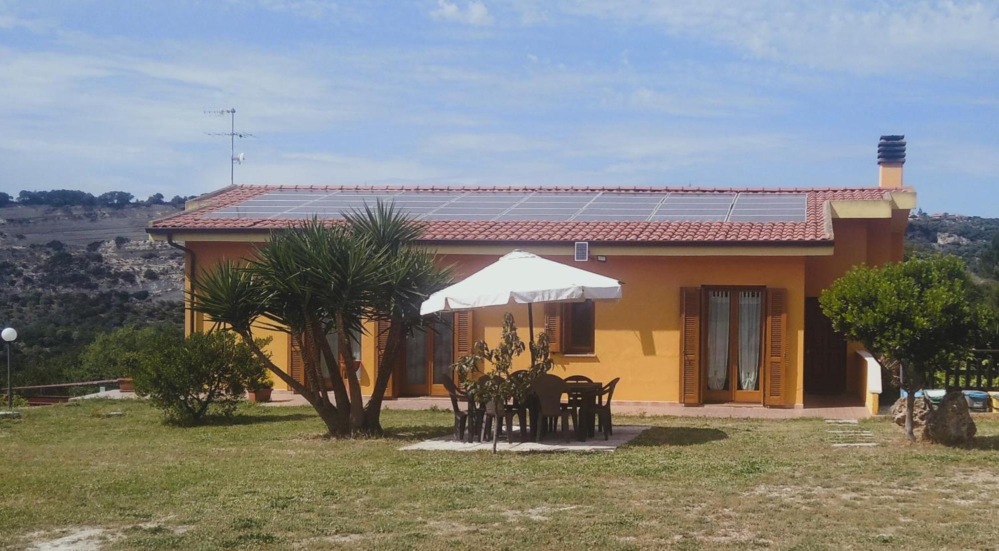 Grotta Delle Fate Bed & Breakfast Ossi Exterior photo