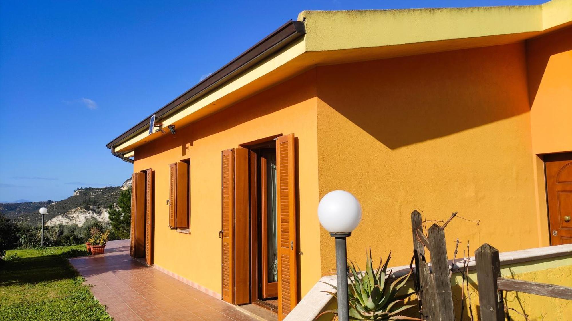Grotta Delle Fate Bed & Breakfast Ossi Exterior photo