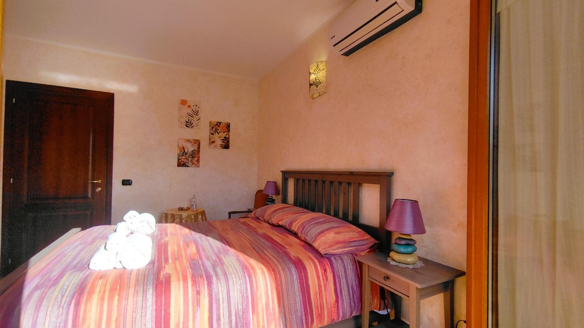 Grotta Delle Fate Bed & Breakfast Ossi Exterior photo